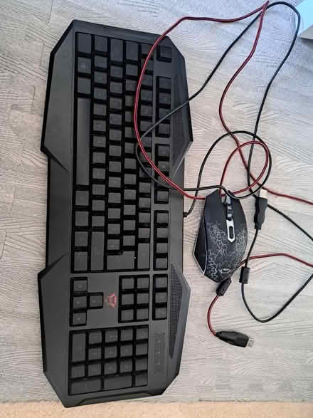Photo of free Keyboard and Mouse (Stroud GL5) #1
