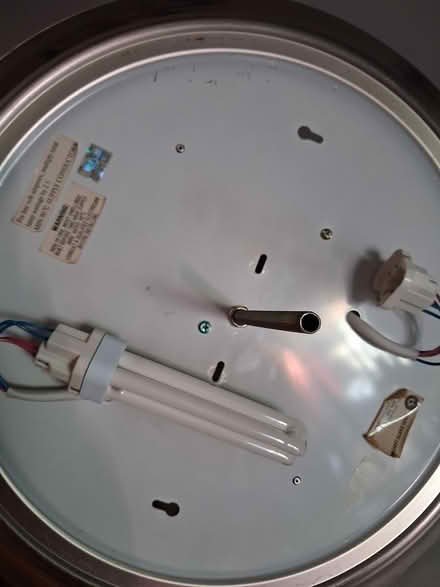 Photo of free Light Fixture (Shallowford Road Atlanta 30345) #2
