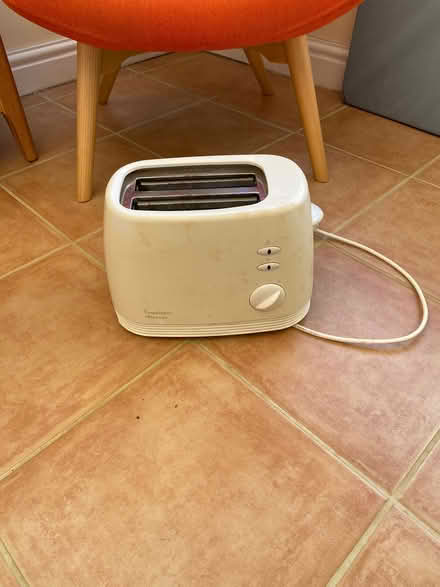 Photo of free Toaster (The Knapp GL5) #1