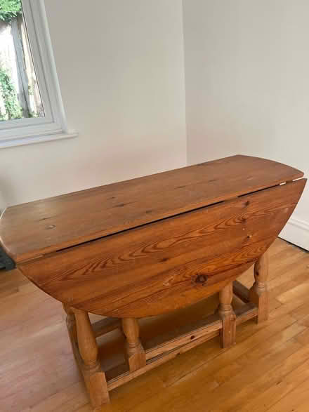 Photo of free Solid pine table (Bell Bar AL9) #1