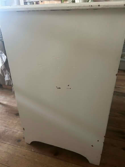 Photo of free White painted chest drawers with wheels (Teddington TW11) #3