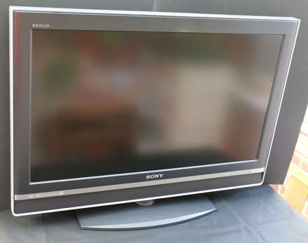 Photo of free 32" sony bravia tv (Hassocks BN6) #3