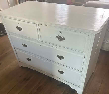 Photo of free White painted chest drawers with wheels (Teddington TW11) #1