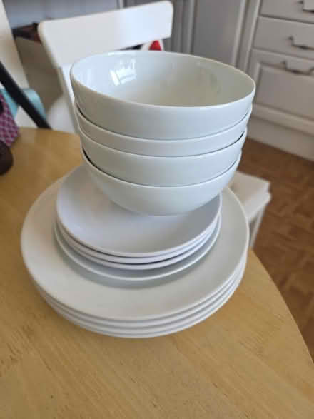 Photo of free Bowls and plates (Bletchley MK3) #1