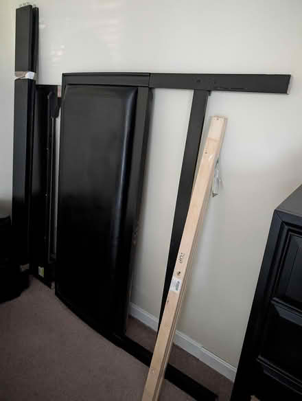 Photo of free Bed Set (North Waltham) #1
