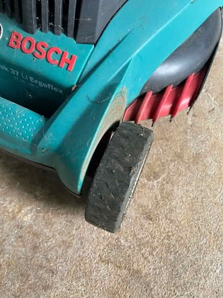Photo of free Bosch Rotak 37 Battery Lawnmower (Earls Barton NN6) #4