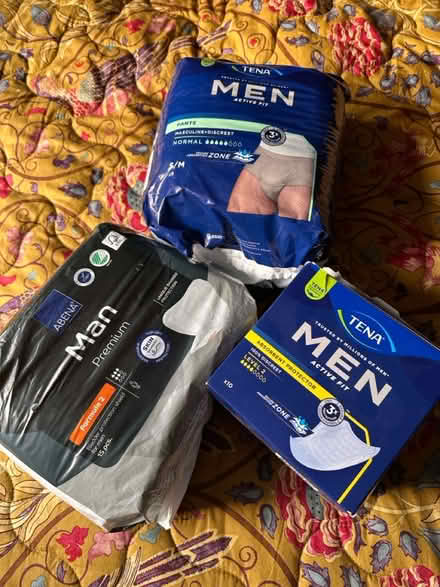 Photo of free Men’s post op pants and pads (Mosborough S20) #1