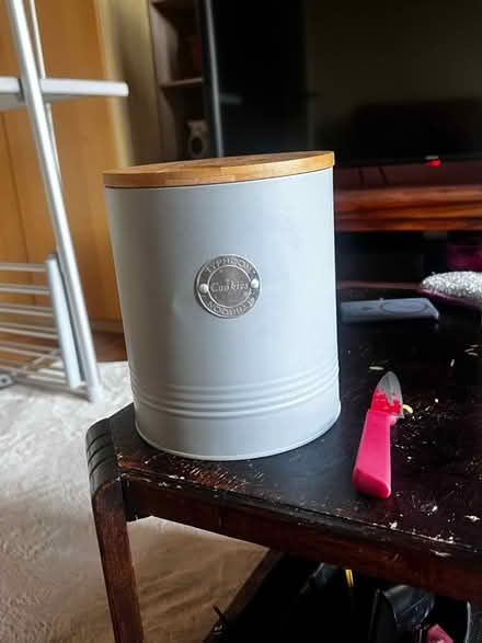 Photo of free Cookie tin (Ashburton SE25) #1