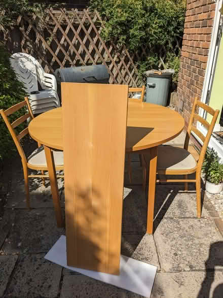 Photo of free Beech extendable dining room table and six chairs (Burntwood CH5) #4