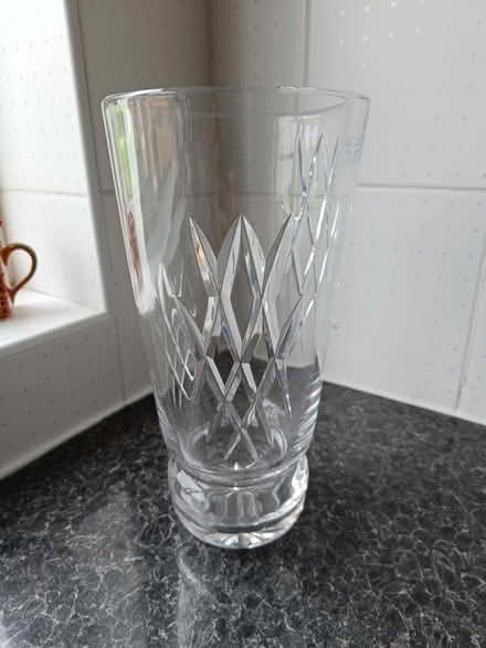 Photo of free Crystal vase (Bramhall SK7) #1
