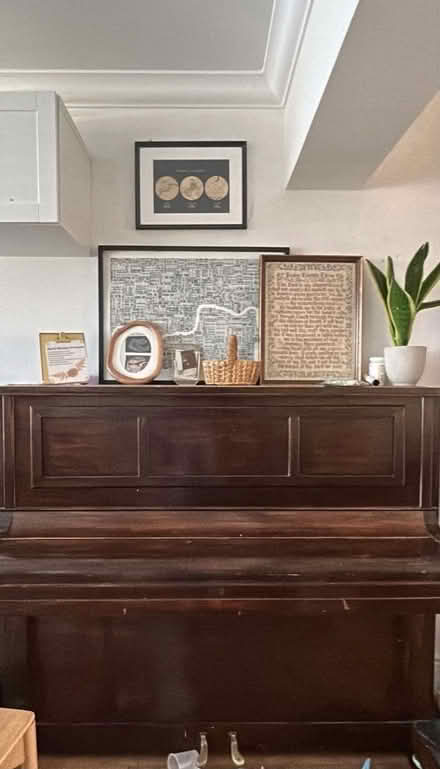 Photo of free Piano (RM5 2LR) #1