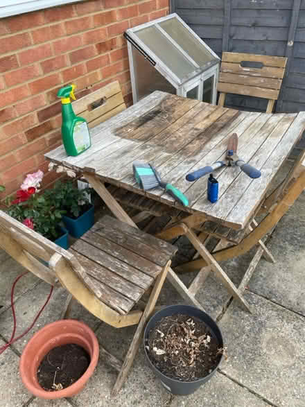 Photo of free Garden table & chairs (Eaton Socon PE19) #1