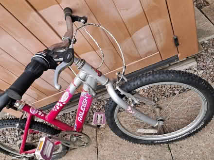 Photo of free Girls Raleigh Bike (Presteigne LD8) #3