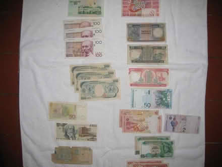 Photo of free Collectors: old currency notes (Cromer NR27) #3