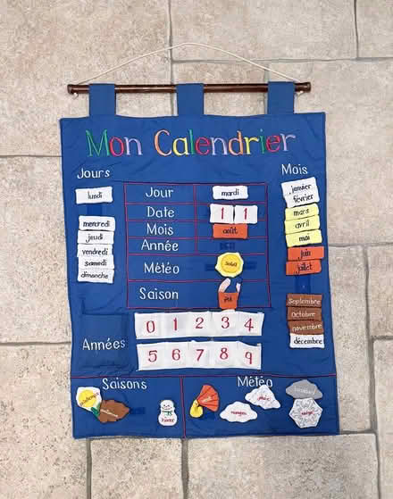 Photo of free Wall calendar… in French (Basingstoke RG21) #1