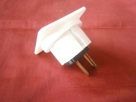 Photo of free Travel plug (Denham UB9) #1