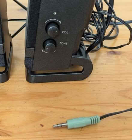 Photo of free PC Speakers (mains powered) (Marple SK6) #2