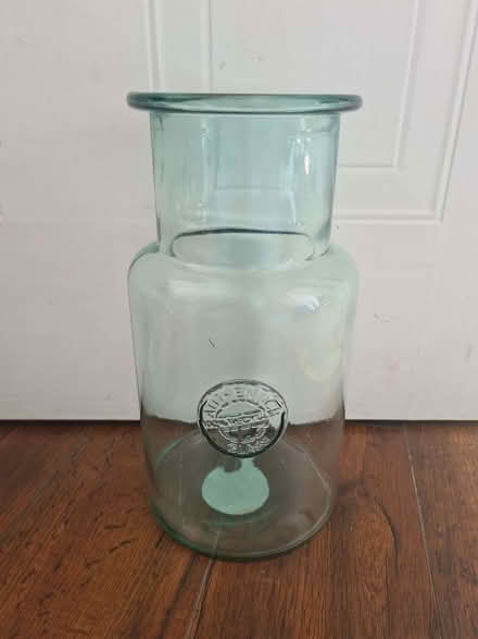 Photo of free Large glass vase - 10 (Bradley Stoke BS32) #1