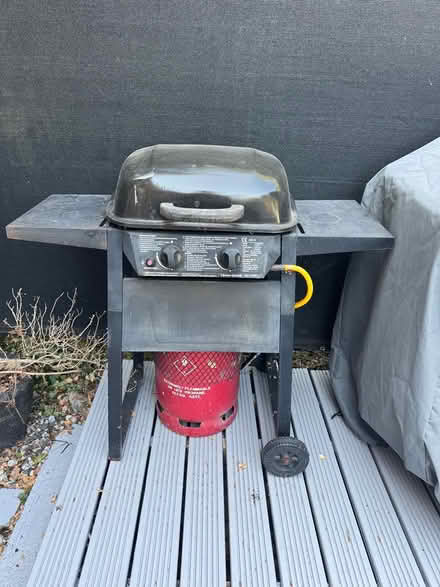 Photo of free gas bbq (Winnersh RG41) #2