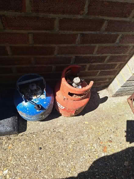 Photo of free Empty gas canisters (Bear Cross BH11) #1