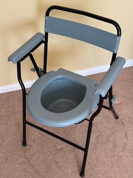 Photo of free COMMODE Folding, Camping/other (RG14 speen) #1
