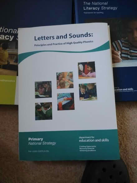 Photo of free Primary national strategy books (Bowerham LA1) #1