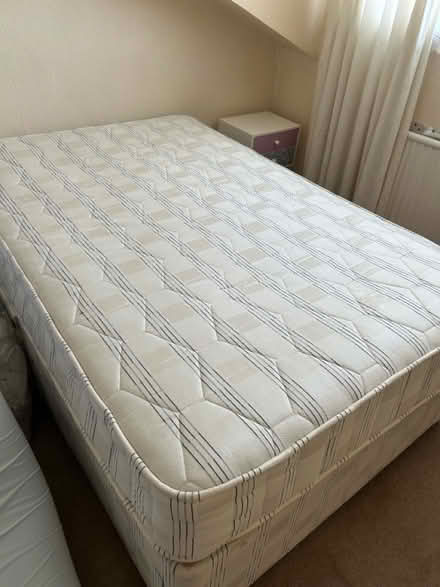 Photo of free Double divan bed with mattress (Swindon SN25) #1
