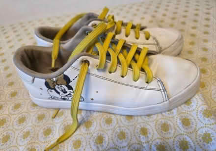 Photo of free White trainers (NG7) #1