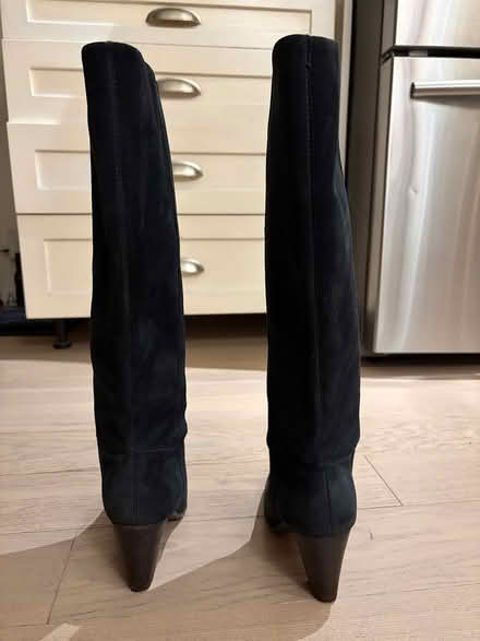 Photo of free Women's suede dress boots (Near Christie Pits) #4