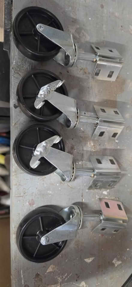 Photo of free Heavy duty castors (Kirkby L32) #1
