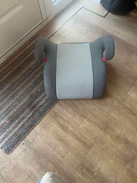 Photo of free Booster seat (Goffs Oak EN7) #1