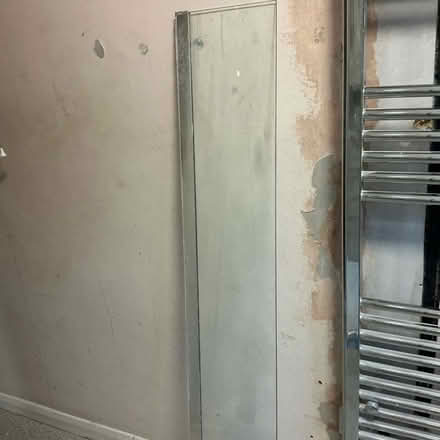 Photo of free Bath/shower splash screen (Littlehampton BN17) #2
