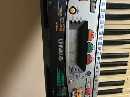 Photo of free Yamaha keyboard (BD18 Saltaire) #2