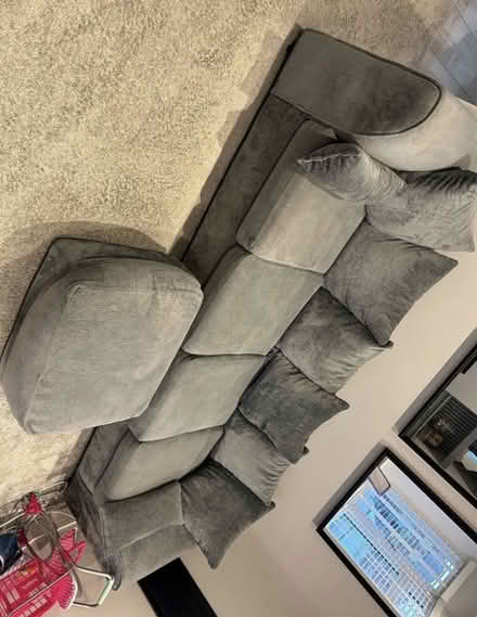 Photo of free Grey sofa (Watford WD25) #3