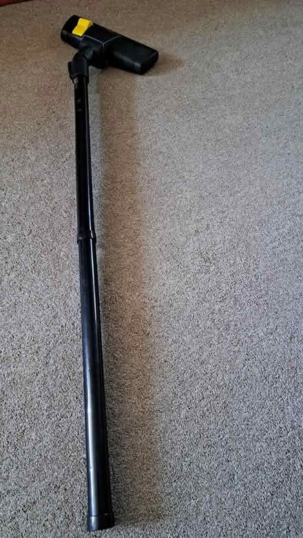 Photo of vacuum cleaner arm+foot (Chelmsford CM1) #1