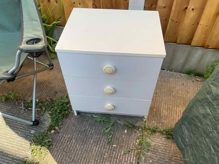 Photo of free Small chest of drawers (California DE22) #1