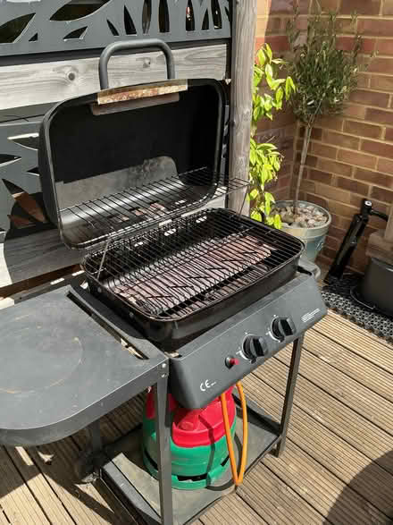 Photo of free Gas barbecue. Works perfectly. (Leighton Buzzard LU7) #1