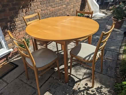Photo of free Beech extendable dining room table and six chairs (Burntwood CH5) #3