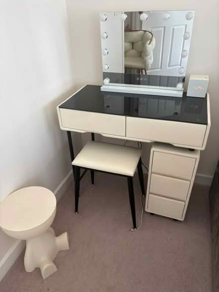 Photo of free Book case, dressing table with chair, mirror and ottoman (Stanford-Le-Hope SS17) #2