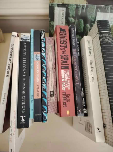 Photo of free Spanish literature (Bowerham LA1) #1