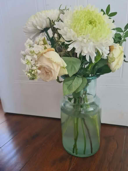 Photo of free Large glass vase - 10 (Bradley Stoke BS32) #2