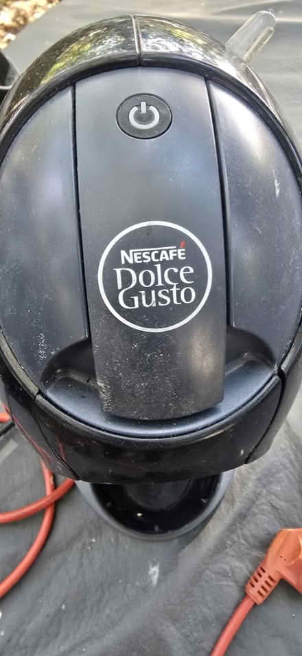 Photo of free Nescafé Dolce Gusto and kettle (The Ridgeway Way E4) #1
