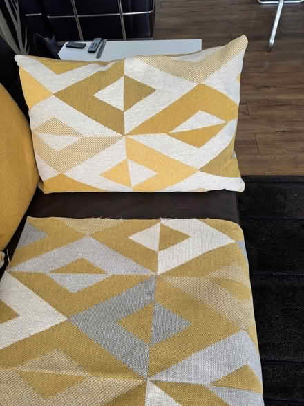 Photo of free 1 piece of fabric and offcuts (Westcliff SS0) #2