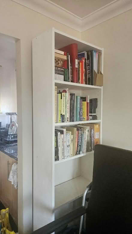 Photo of free Bookcase (Cheshunt EN8) #1