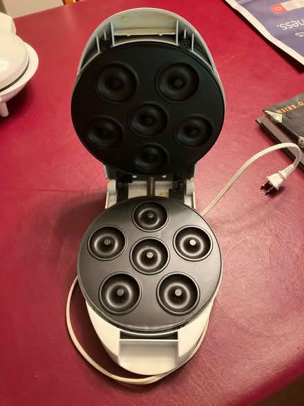 Photo of free Electric donut maker (Columbia, MD (Owen Brown)) #2