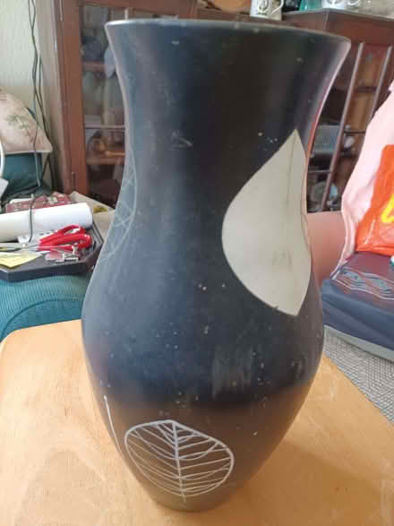 Photo of free Retro vase (Sidley TN40) #1