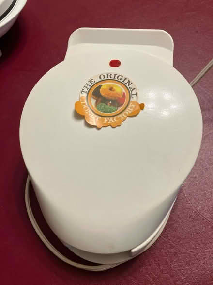 Photo of free Electric donut maker (Columbia, MD (Owen Brown)) #1