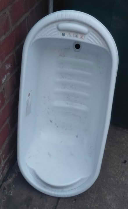 Photo of free Baby bathtub (Coventry CV6) #1