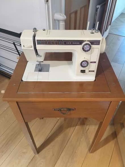 Photo of free Sewing machine (Donnington Bridge OX4) #1
