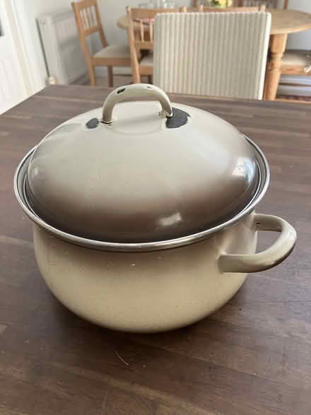 Photo of free Sturdy pot in need of a clean (Weston Park BA1) #1